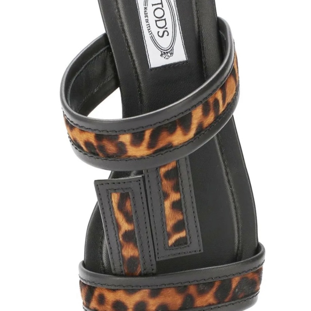 Tod’s leopard calf hair & black leather sandals. $ Firm - Picture 13 of 13